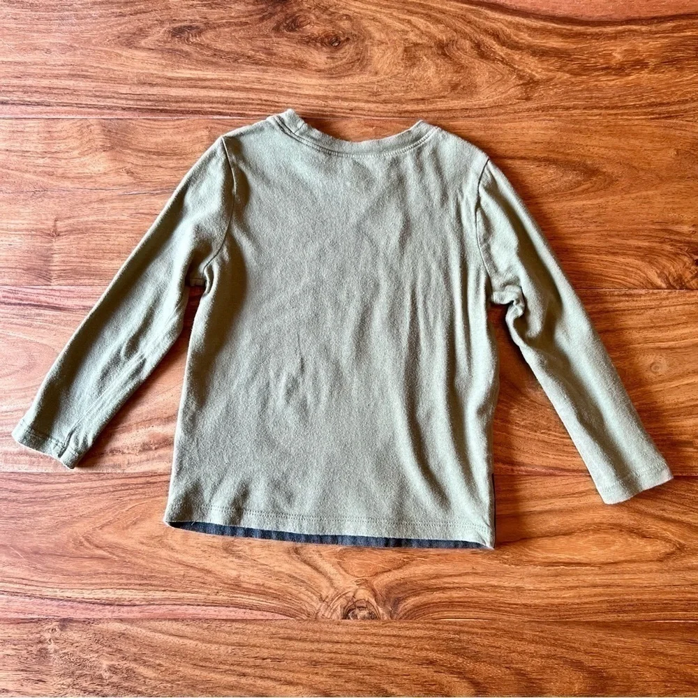 Old Navy Outer Space & Dinosaur Aliens Long Sleeve T-Shirt x2 Bundle